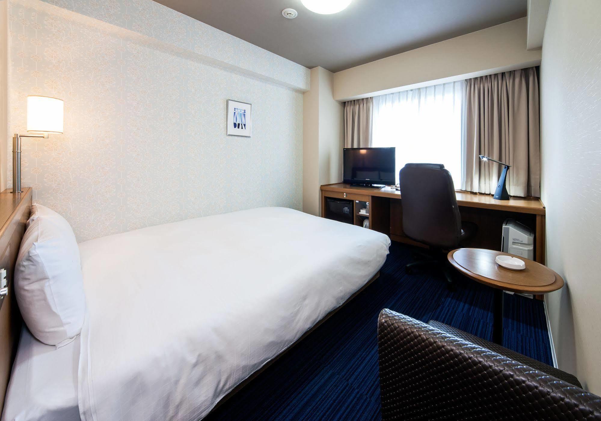 Daiwa Roynet Hotel Kobe Sannomiya Екстер'єр фото